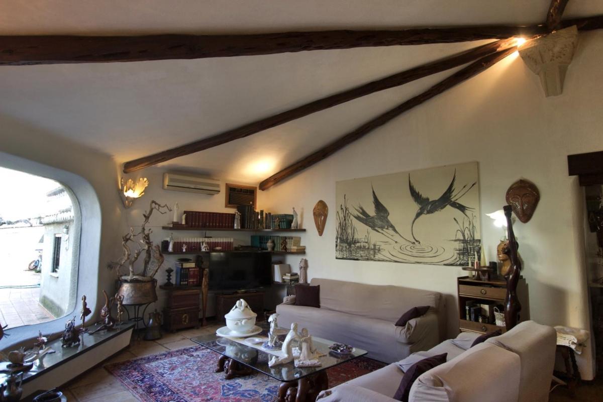 Domuseo Bed & Breakfast Quartucciu Exterior photo